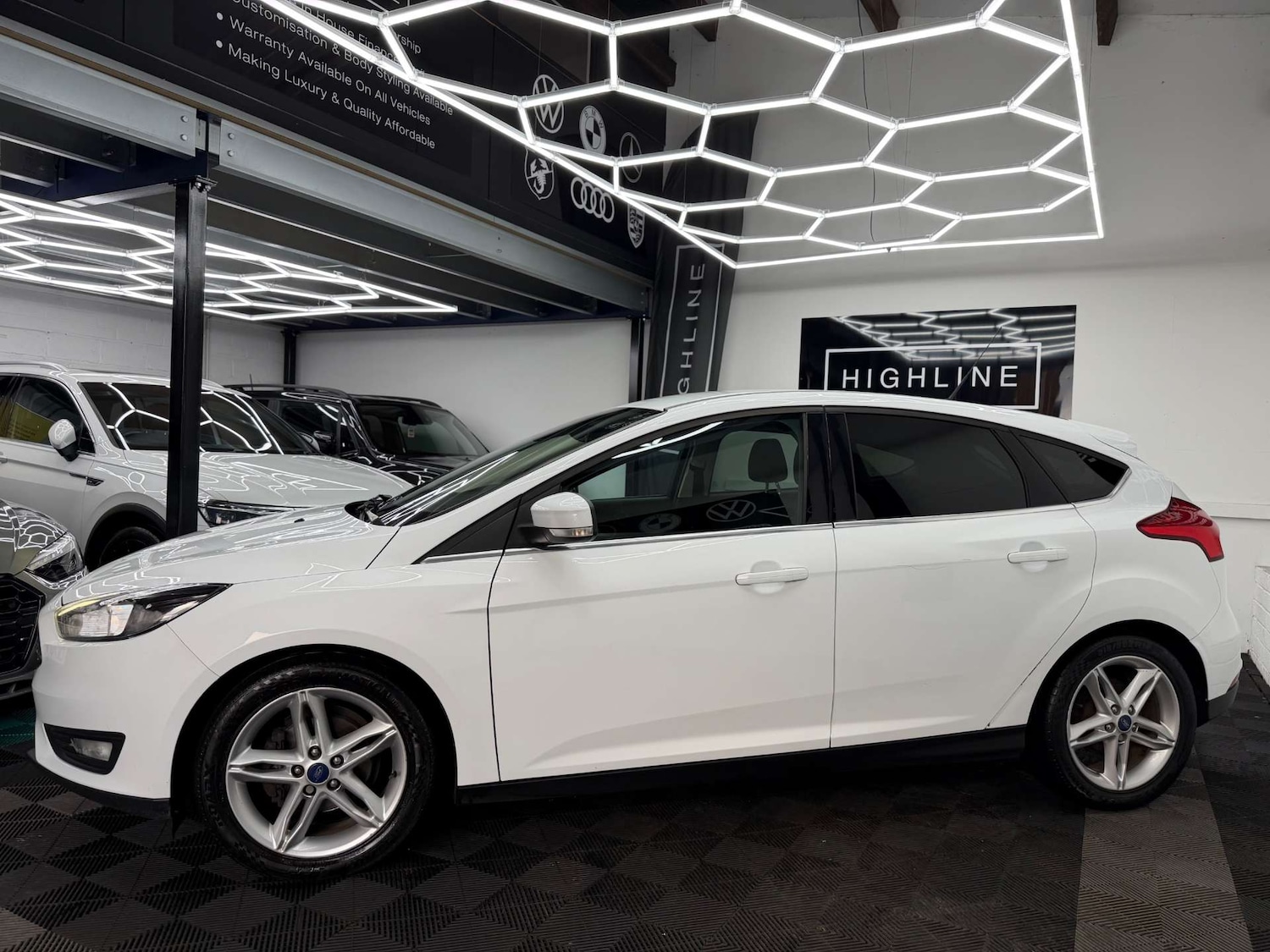 Used Ford Focus 2016 for sale - 77268900: Photo 11