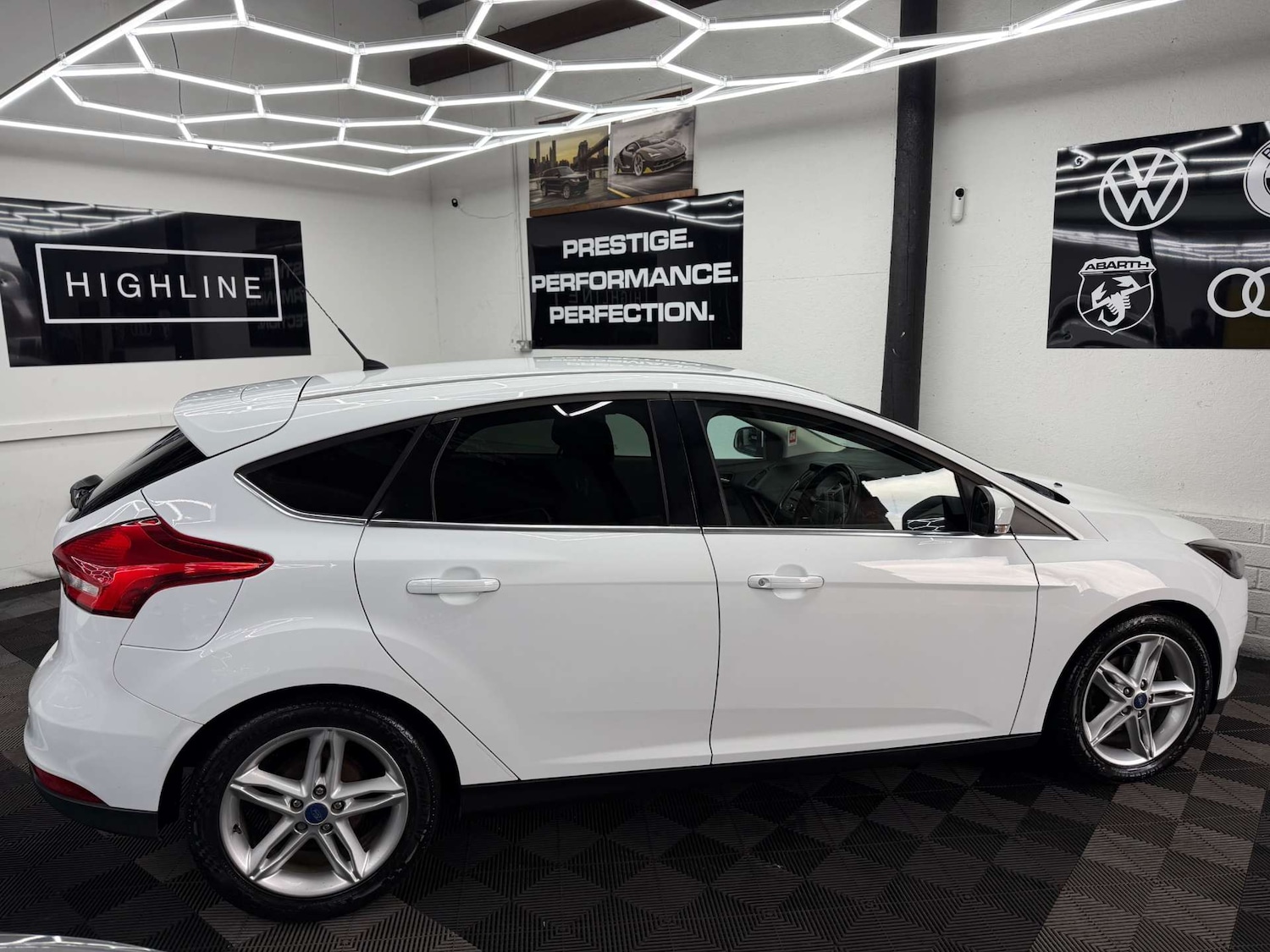 Used Ford Focus 2016 for sale - 77268900: Photo 6