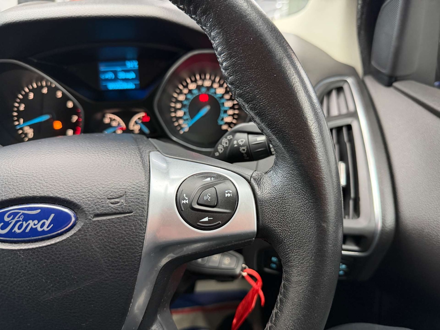 Used Ford Focus 2014 for sale - 77673734: Photo 16