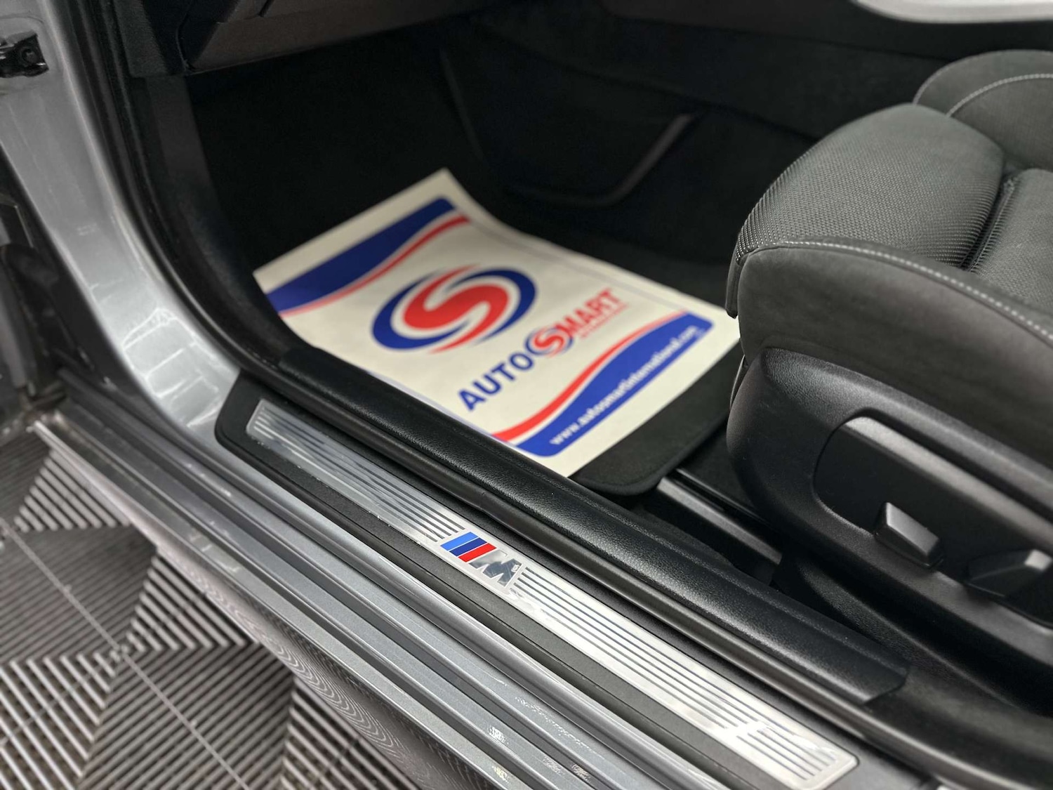 Used BMW 5 Series 2017 for sale - 76836432: Photo 42