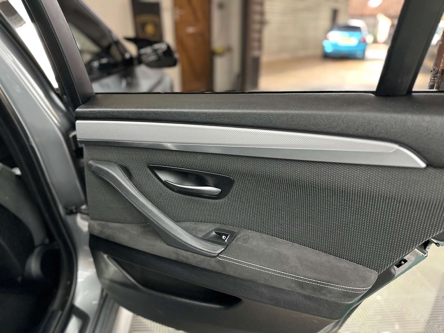 Used BMW 5 Series 2017 for sale - 76836432: Photo 46