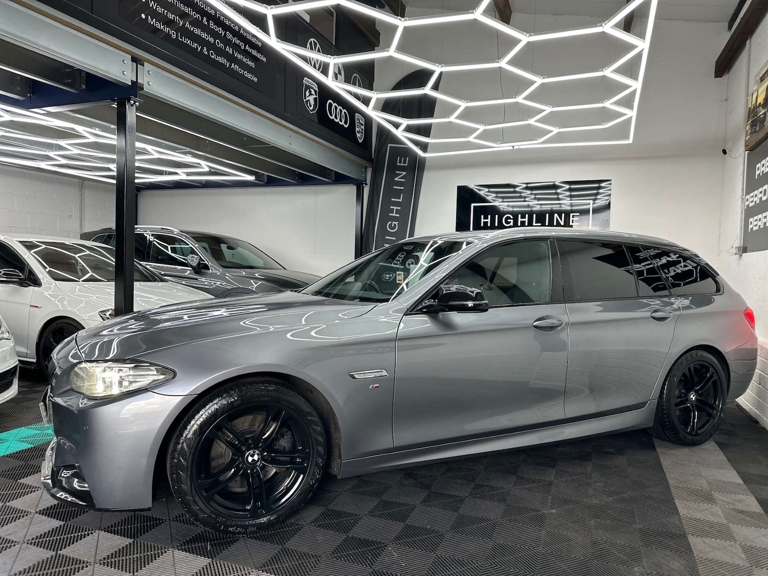 Used BMW 5 Series 2017 for sale - 76836432: Photo 9