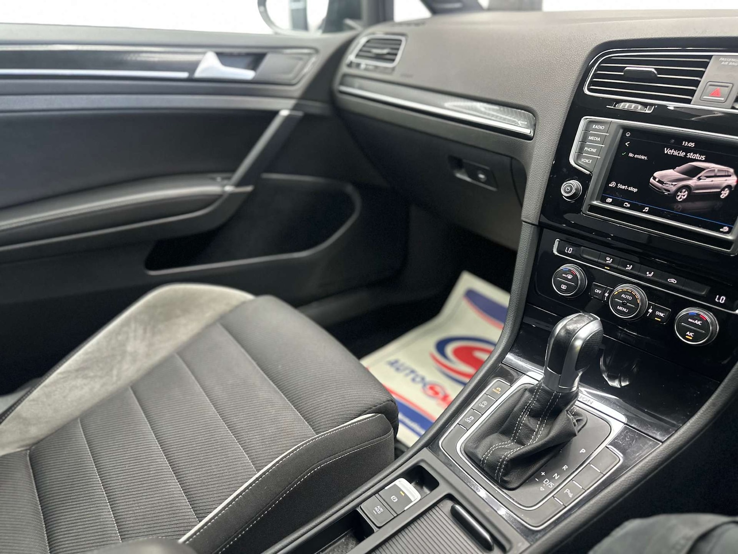 Used Volkswagen Golf 2016 for sale - 76625131: Photo 37