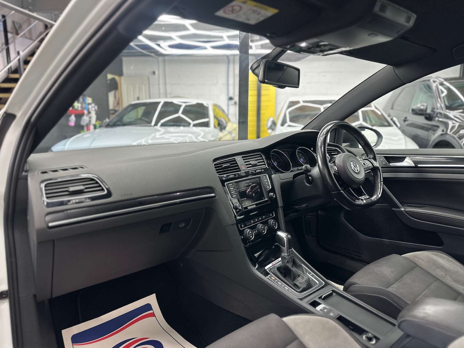 Used Volkswagen Golf 2016 for sale - 76625131: Photo 38