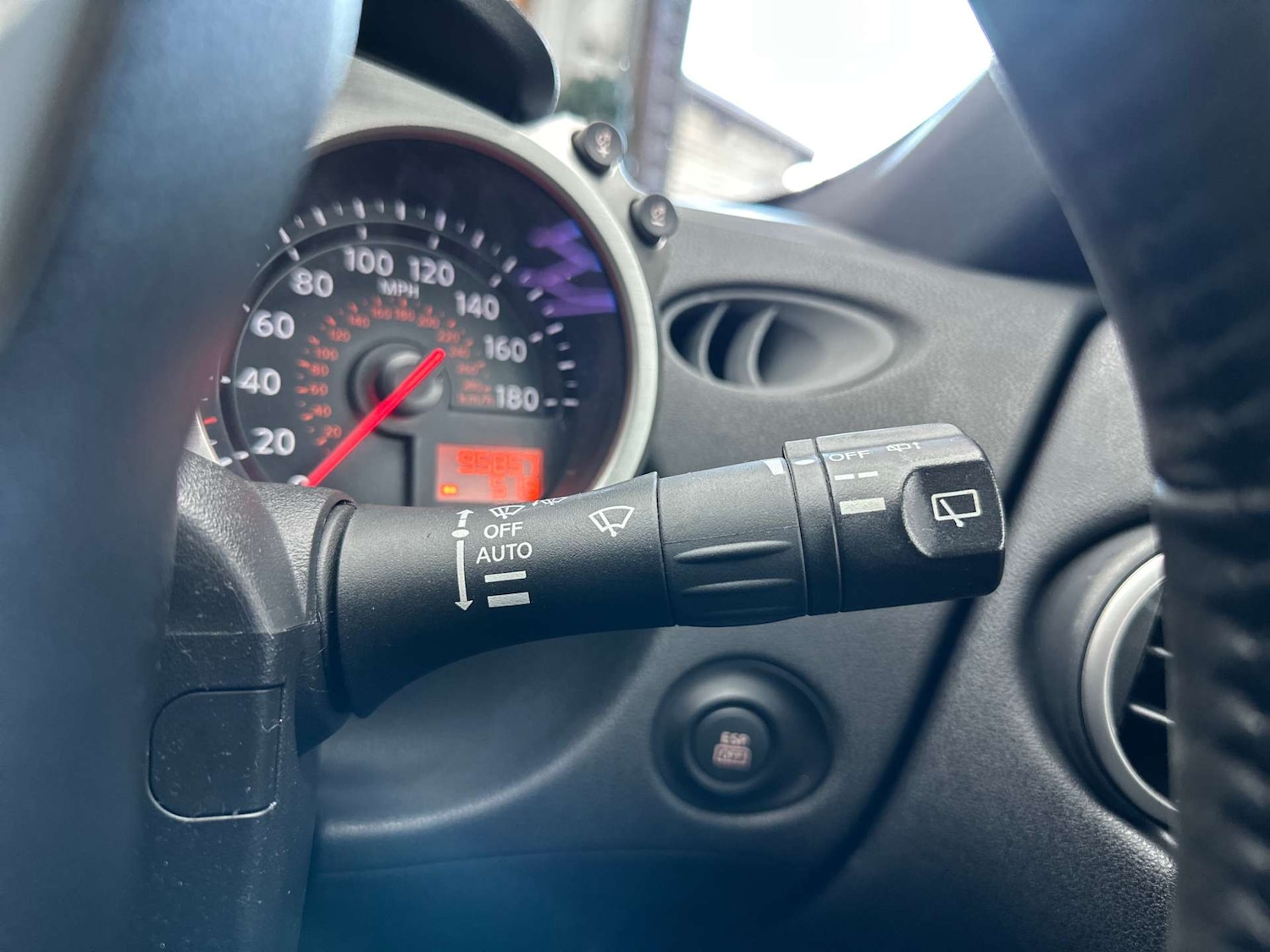 Used Nissan 370 Z 2011 for sale - 76829854: Photo 21