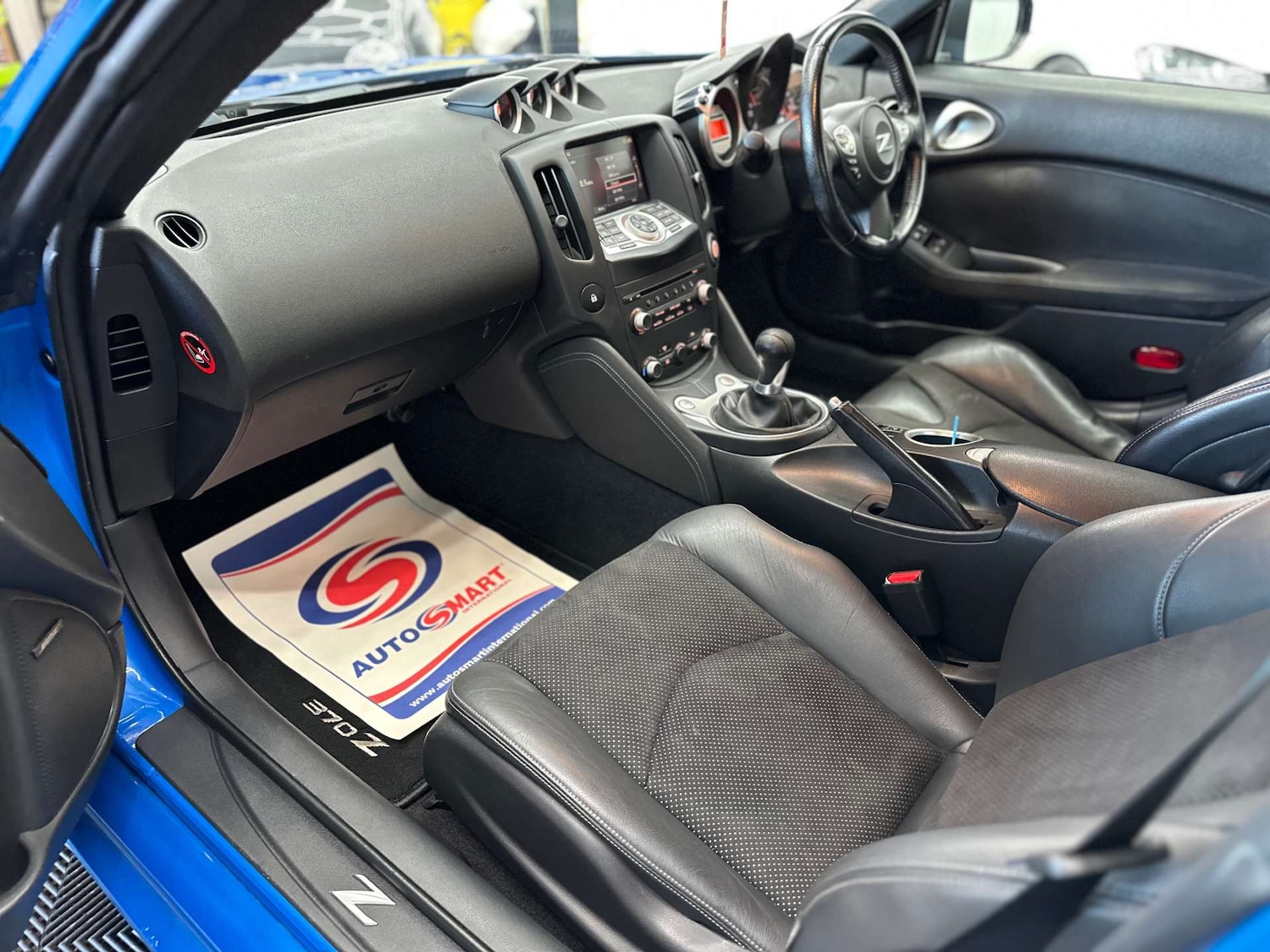 Used Nissan 370 Z 2011 for sale - 76829854: Photo 34