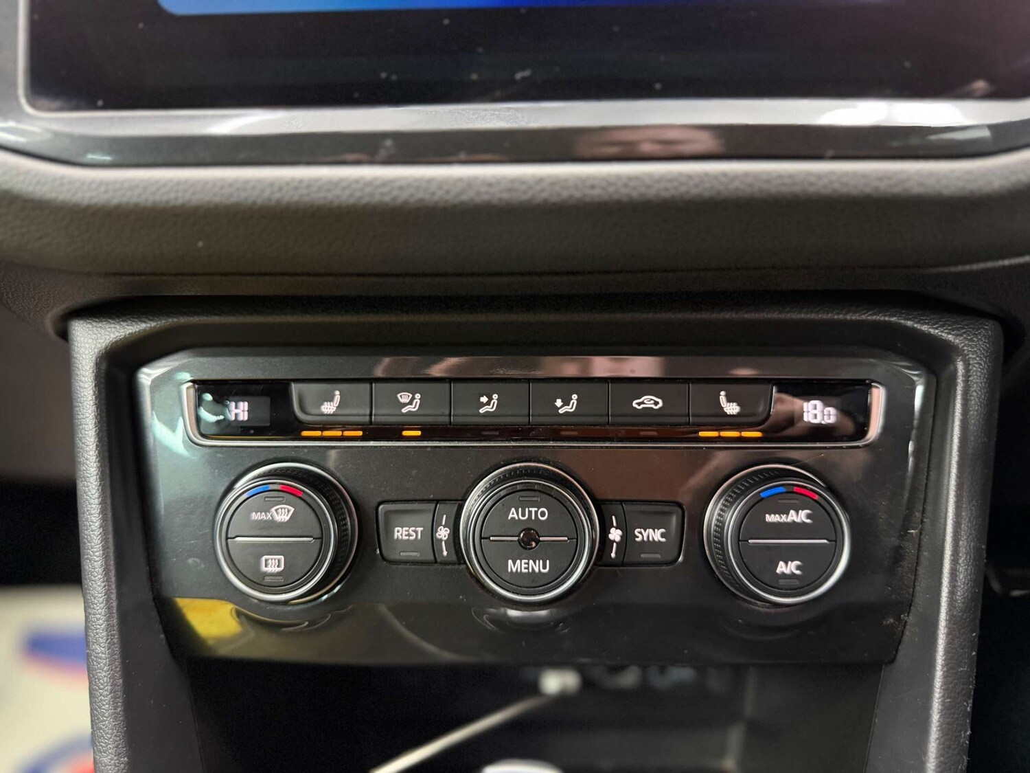 Used Volkswagen Tiguan 2019 for sale - 77664886: Photo 32