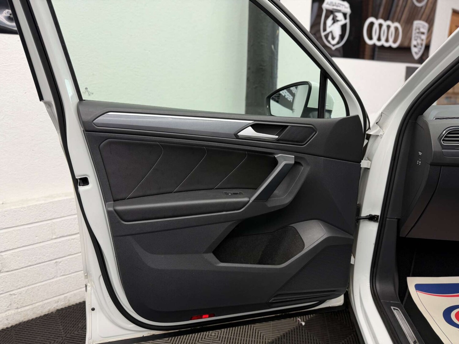 Used Volkswagen Tiguan 2019 for sale - 77664886: Photo 38