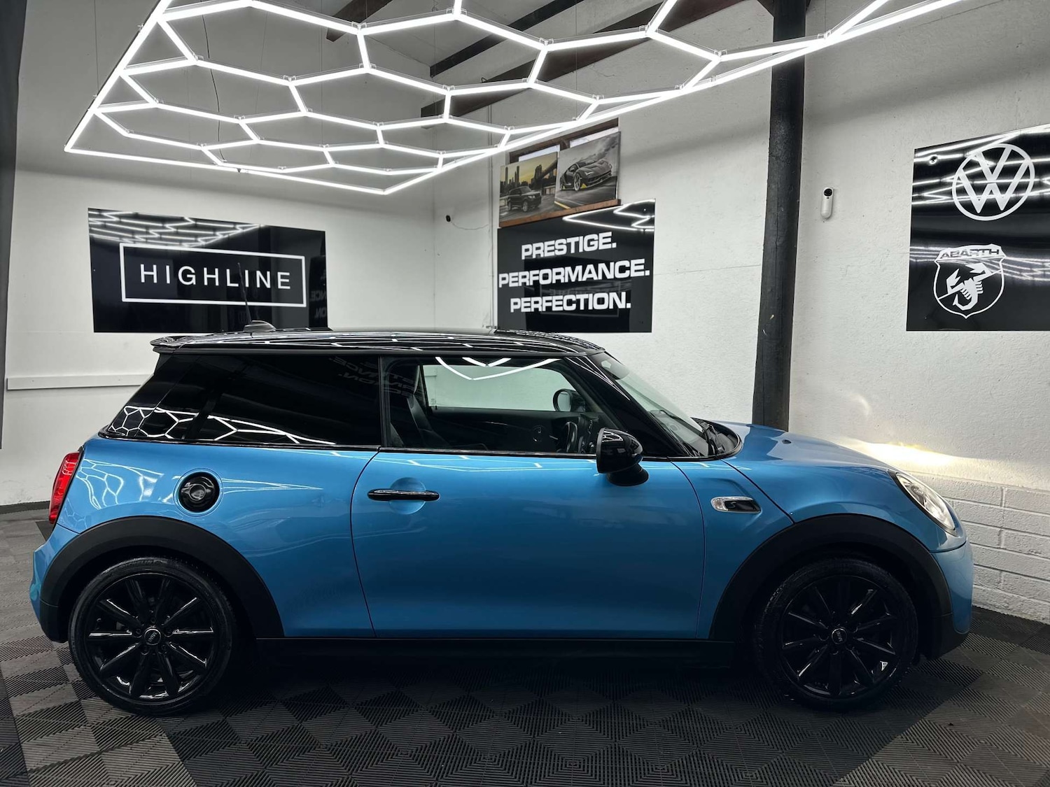 Used MINI Hatch 2017 for sale - 76628293: Photo 6