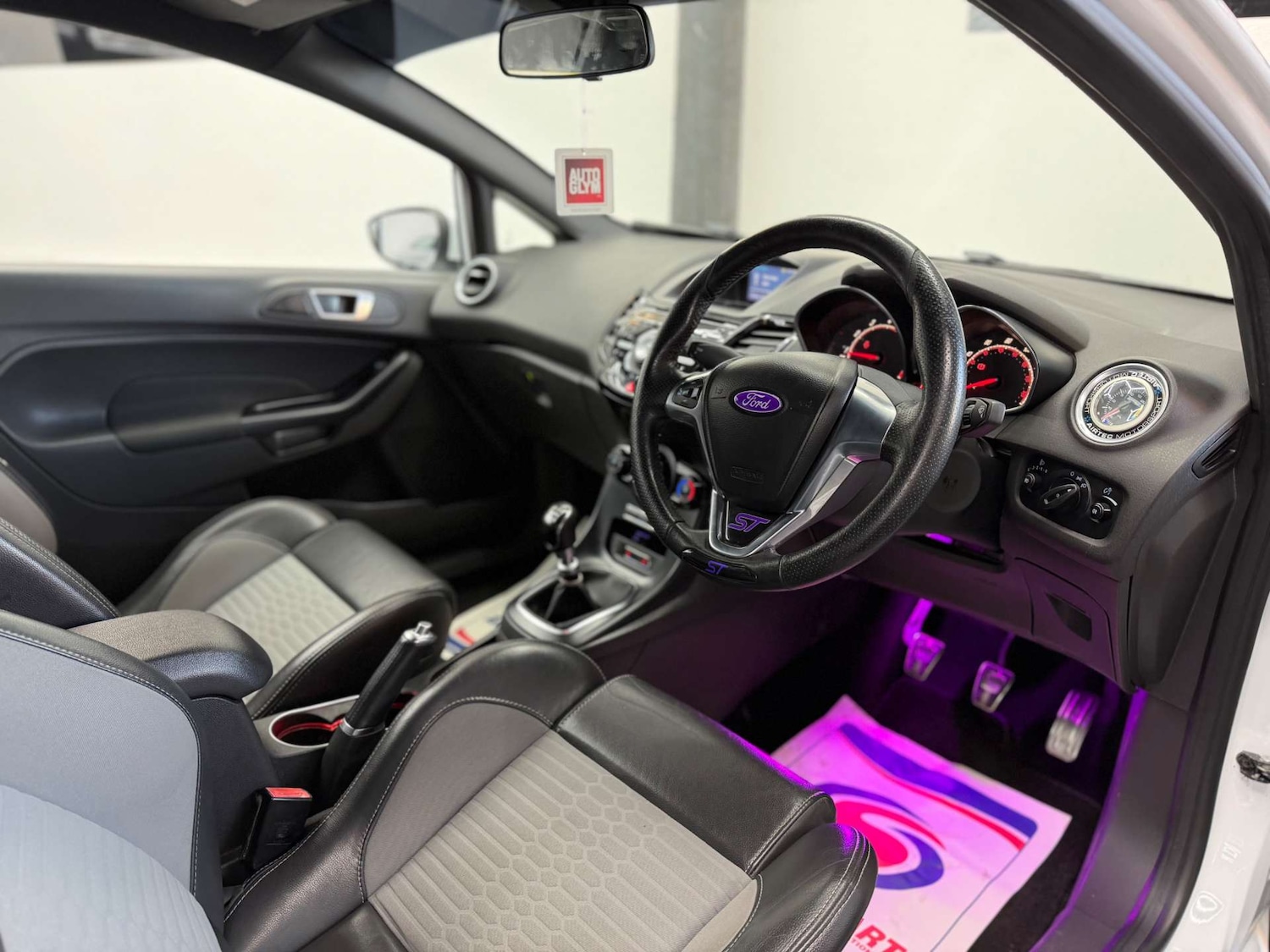 Used Ford Fiesta 2015 for sale - 77673730: Photo 13