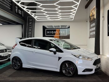 Used Ford Fiesta 2015 for sale - 77673730: Photo