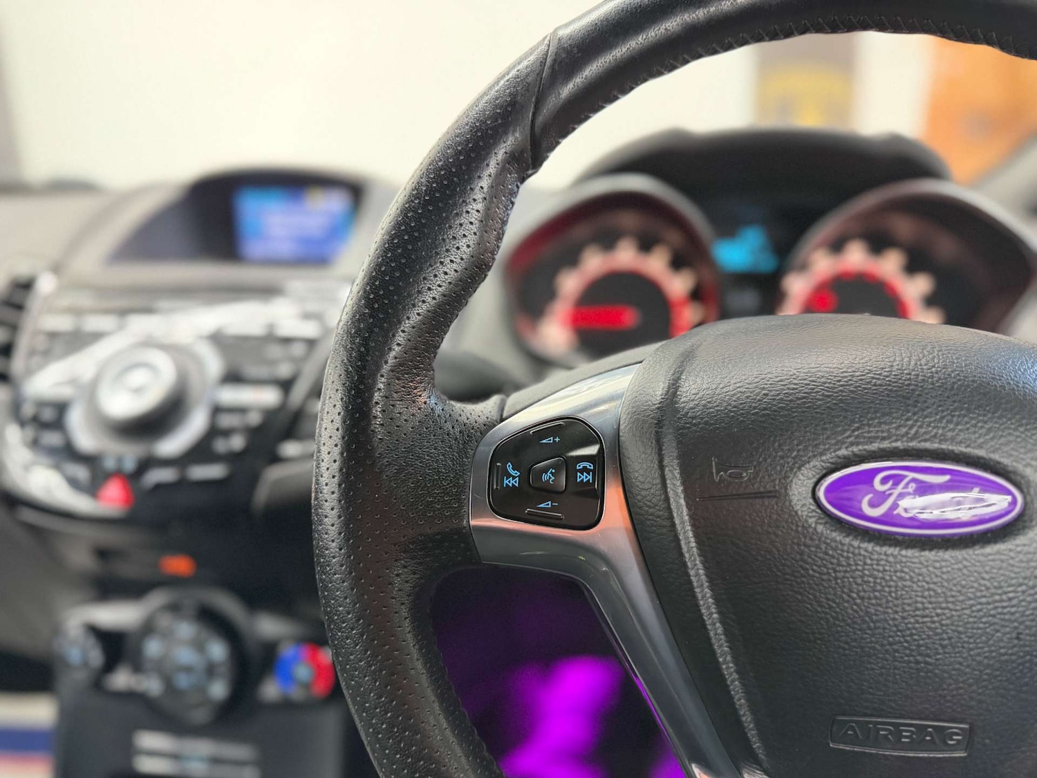 Used Ford Fiesta 2015 for sale - 77673730: Photo 29