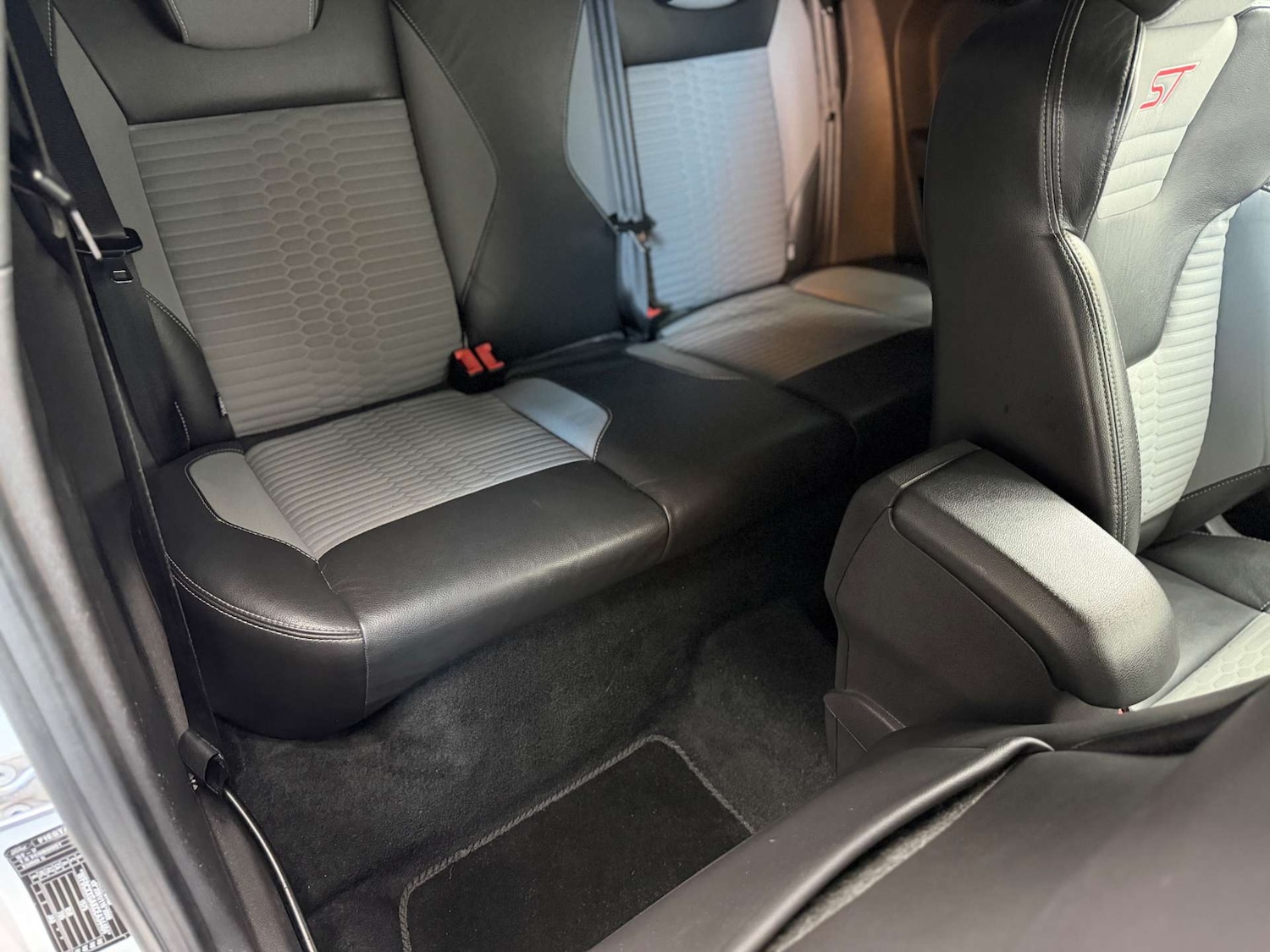 Used Ford Fiesta 2015 for sale - 77673730: Photo 38