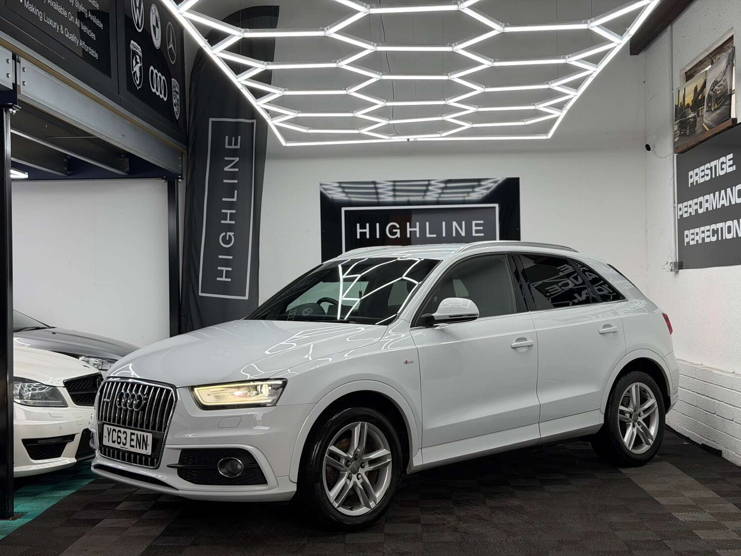 Used Audi Q3 2013 for sale - 77931980: Photo 10
