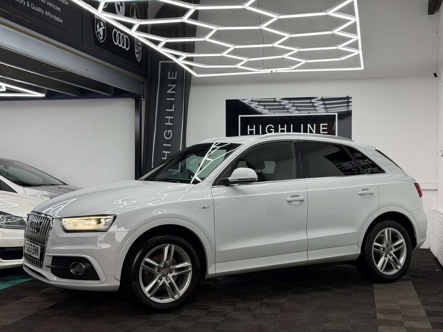 Used Audi Q3 2013 for sale - 77931980: Photo 11