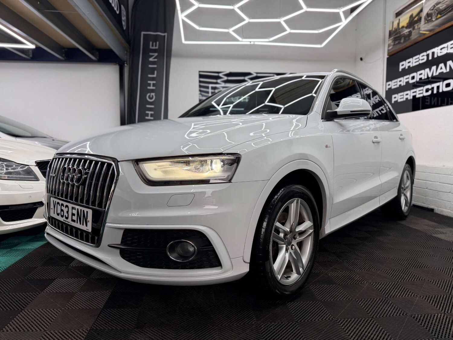 Used Audi Q3 2013 for sale - 77931980: Photo 13