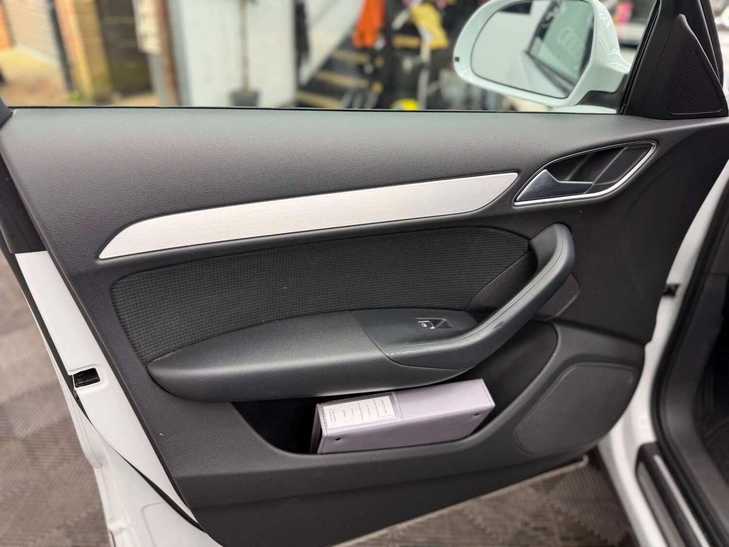 Used Audi Q3 2013 for sale - 77931980: Photo 18