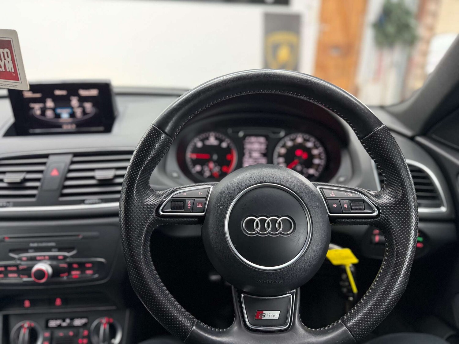 Used Audi Q3 2013 for sale - 77931980: Photo 19