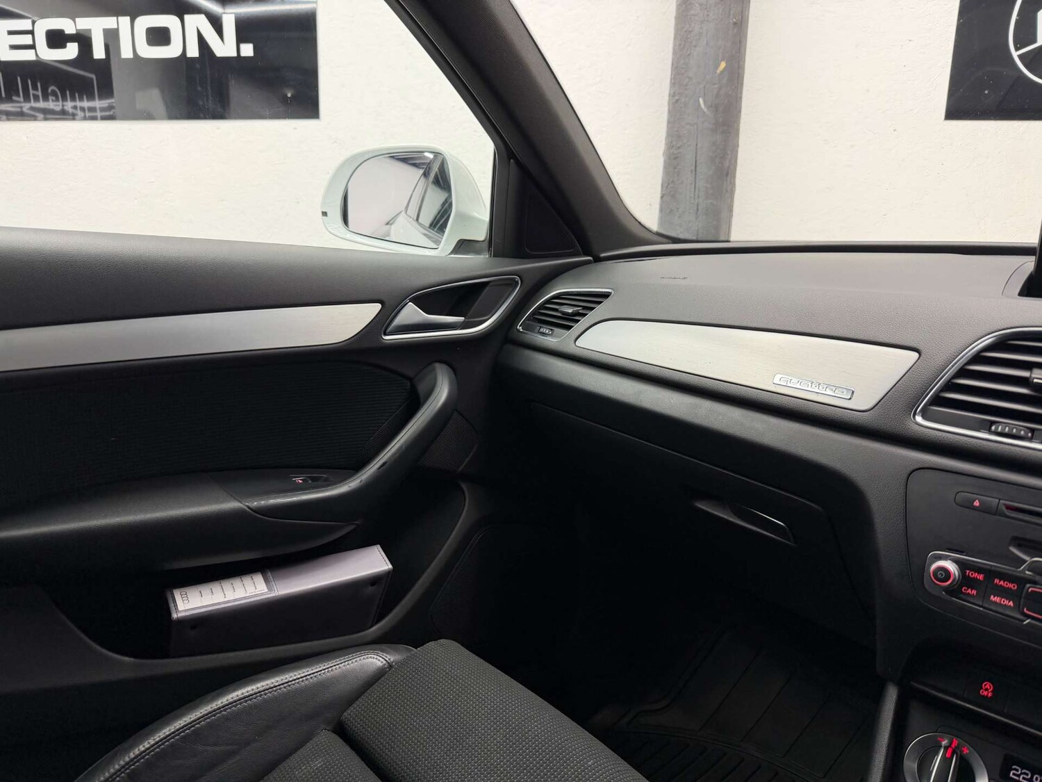 Used Audi Q3 2013 for sale - 77931980: Photo 32