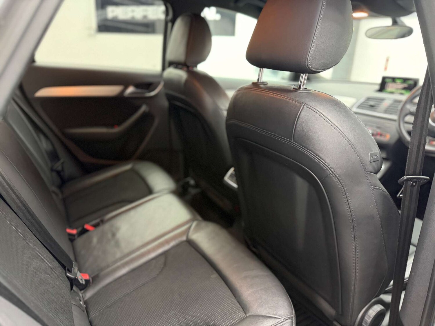 Used Audi Q3 2013 for sale - 77931980: Photo 37