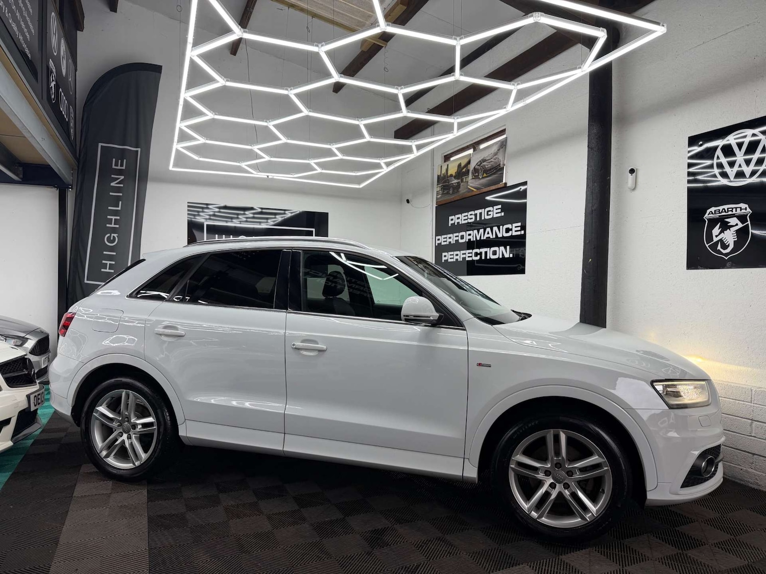 Used Audi Q3 2013 for sale - 77931980: Photo 5