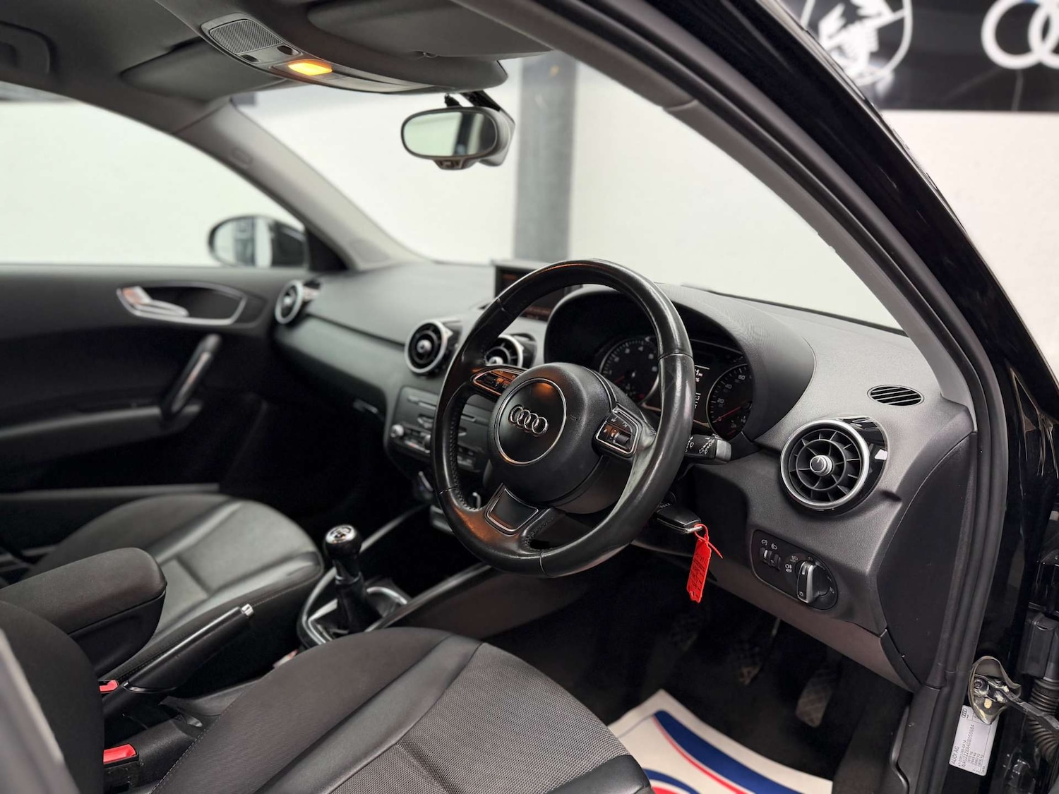 Used Audi A1 2012 for sale - 77710951: Photo 15