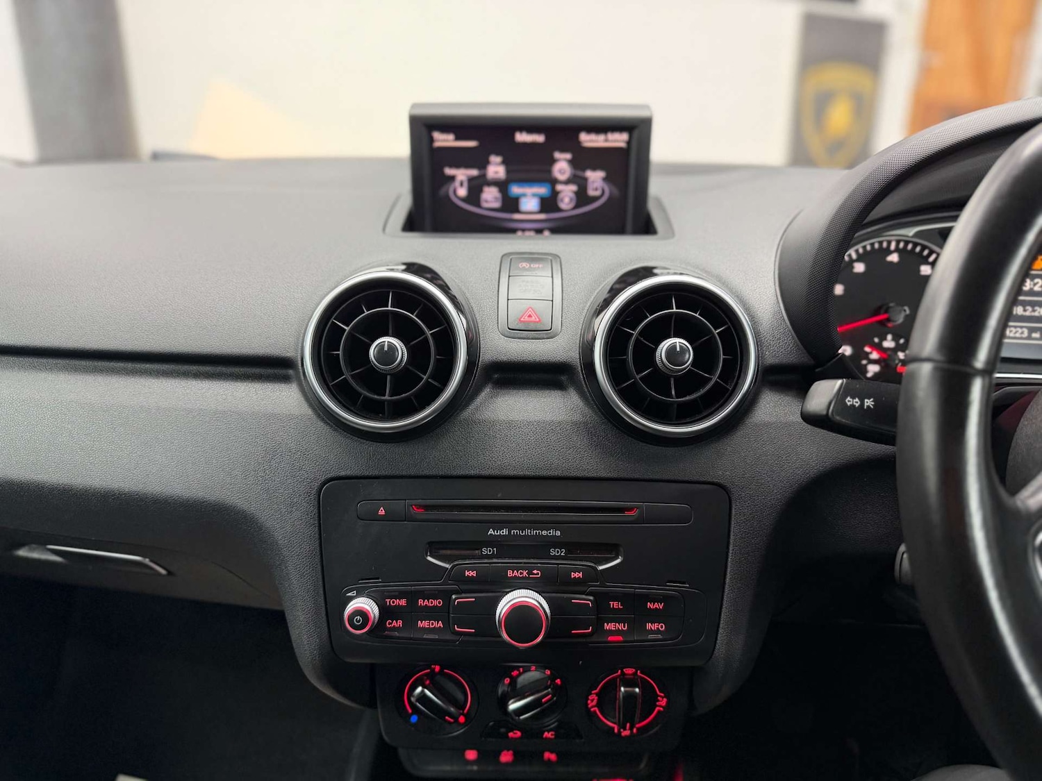 Used Audi A1 2012 for sale - 77710951: Photo 25