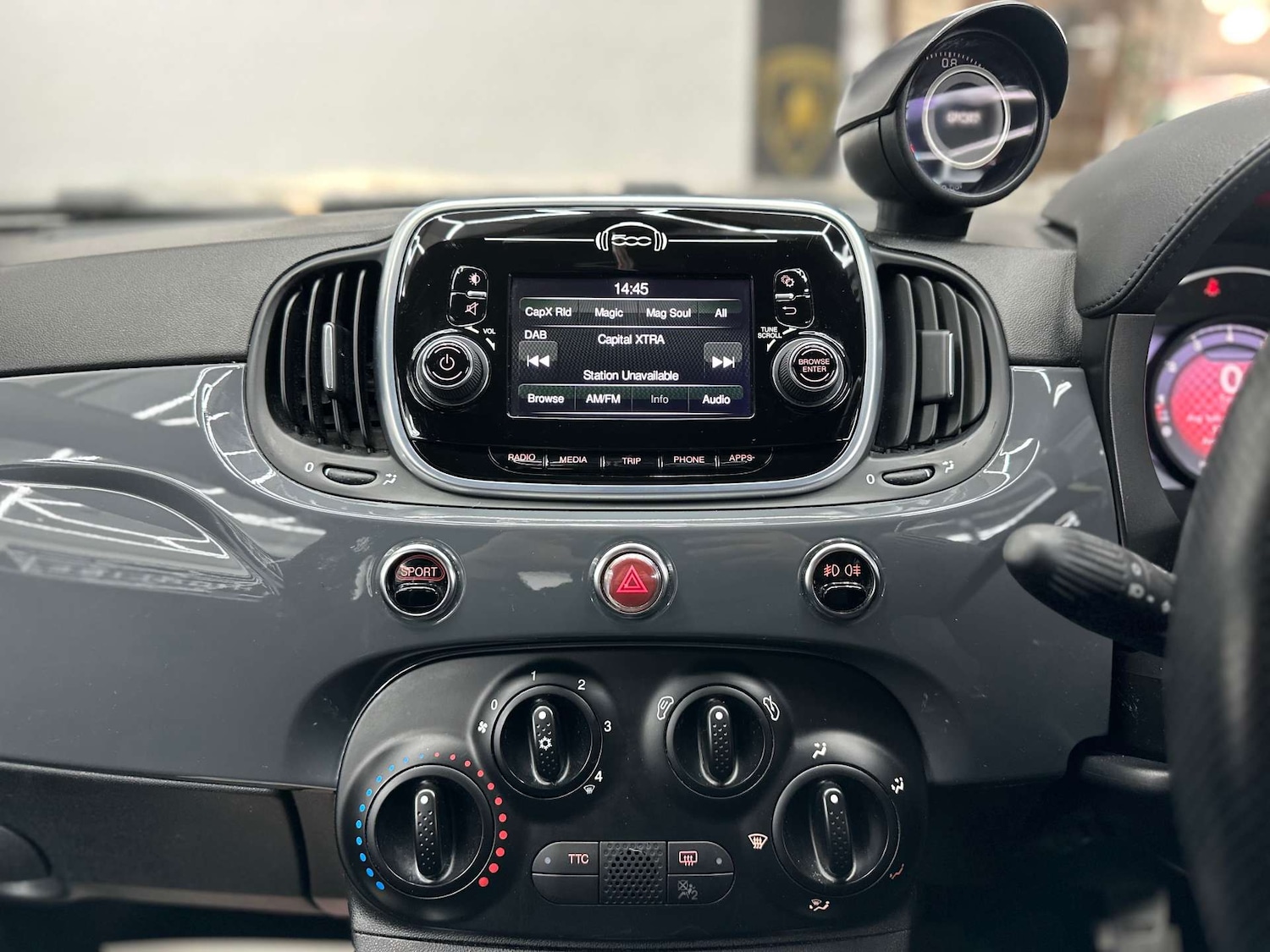 Used Abarth 595 2017 for sale - 76829846: Photo 24