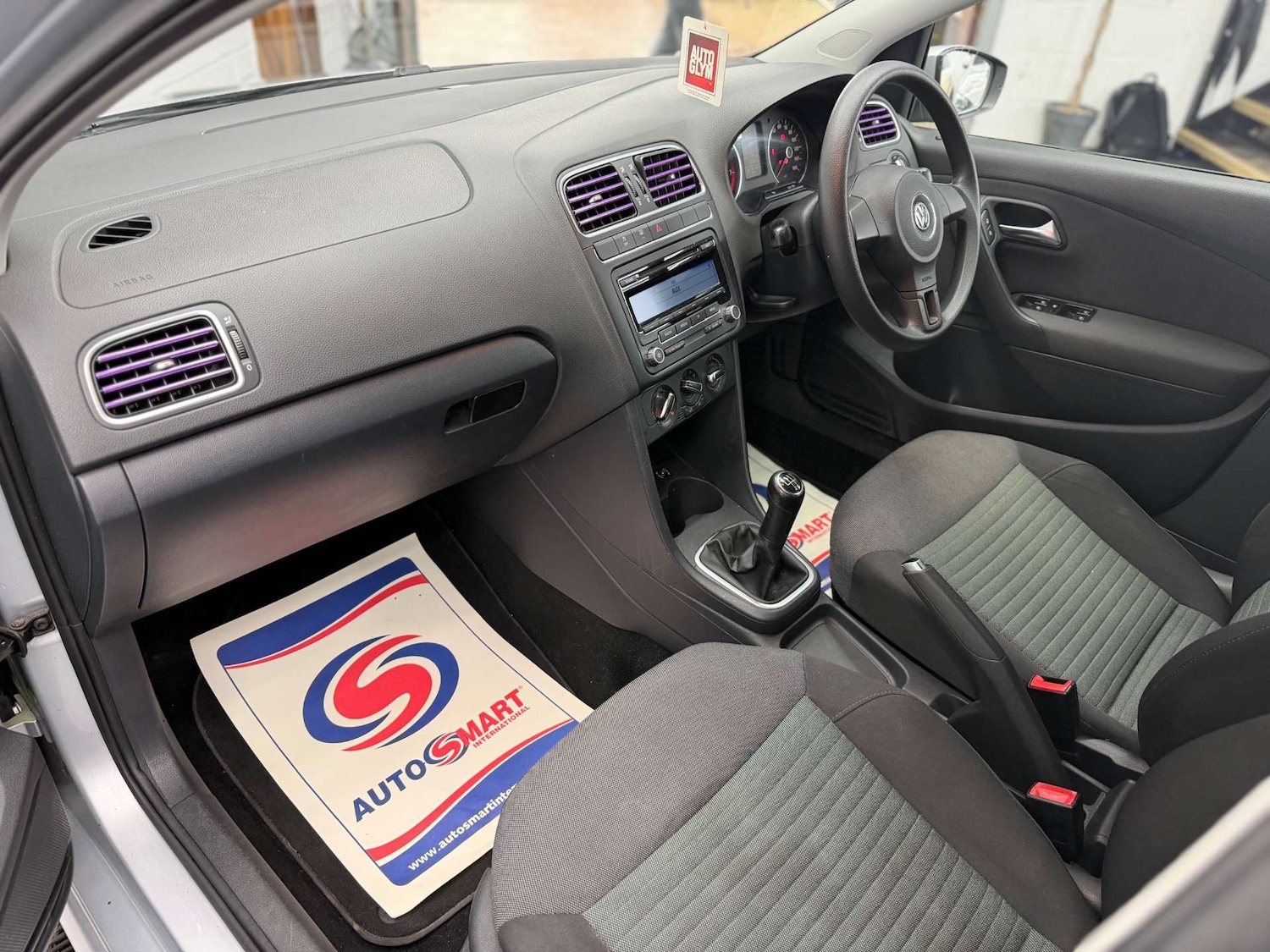 Used Volkswagen Polo 2010 for sale - 77802000: Photo 23