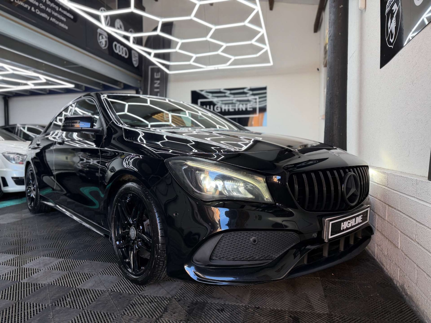 Used Mercedes-Benz CLA 2016 for sale - 78030931: Photo 3