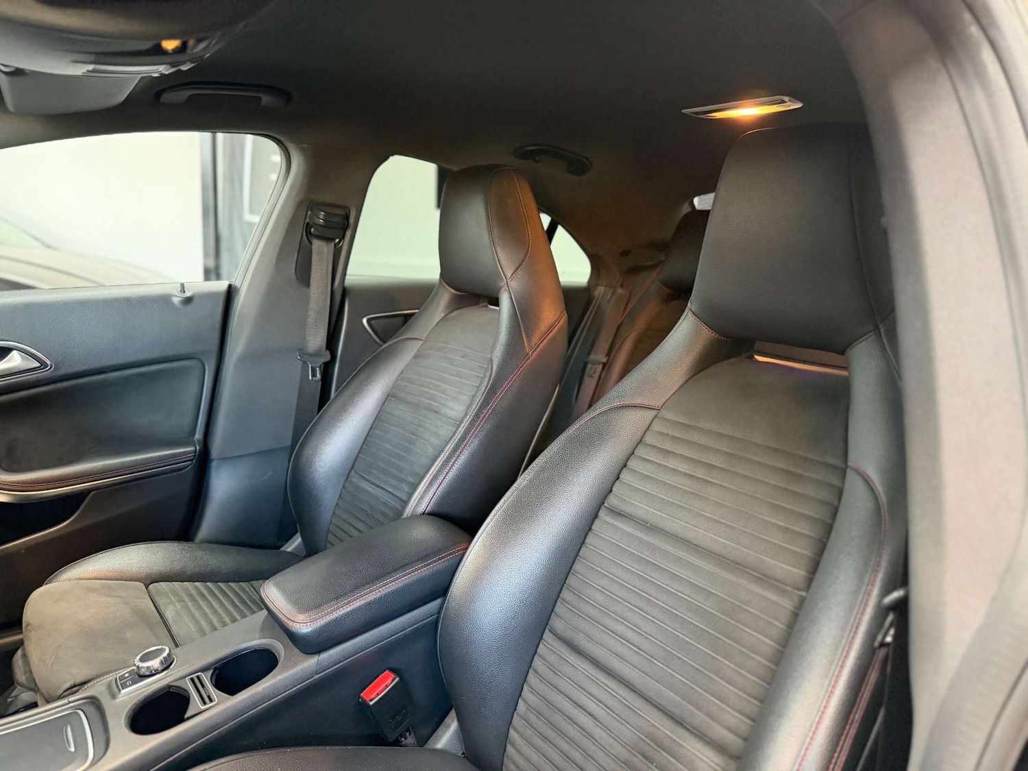 Used Mercedes-Benz CLA 2016 for sale - 78030931: Photo 34