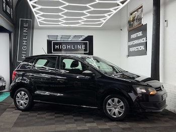 Used Volkswagen Polo 2011 for sale - 77483775: Photo