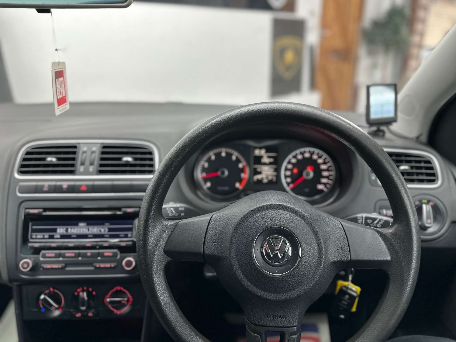 Used Volkswagen Polo 2014 for sale - 76663849: Photo 12