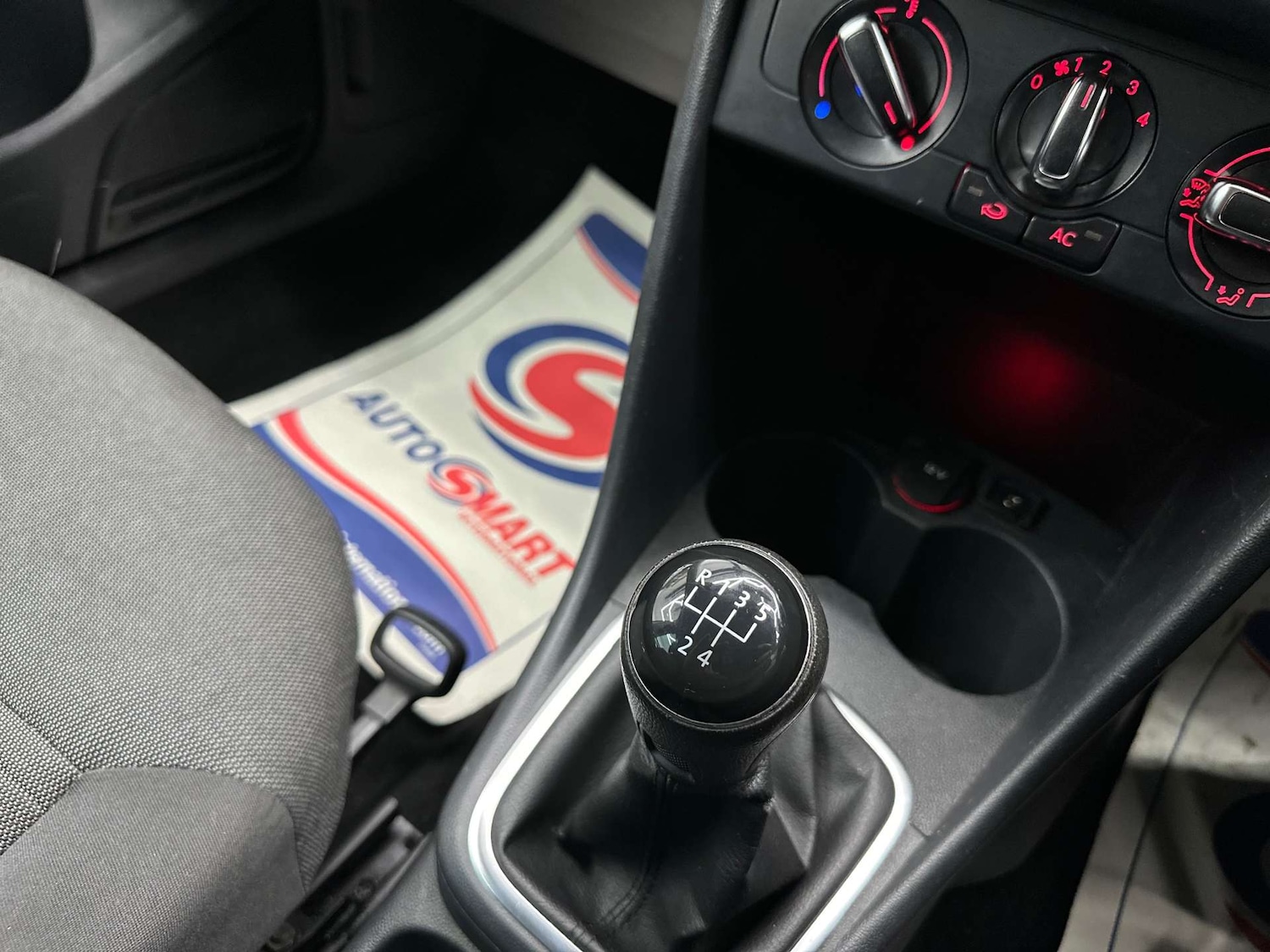 Used Volkswagen Polo 2014 for sale - 76663849: Photo 23