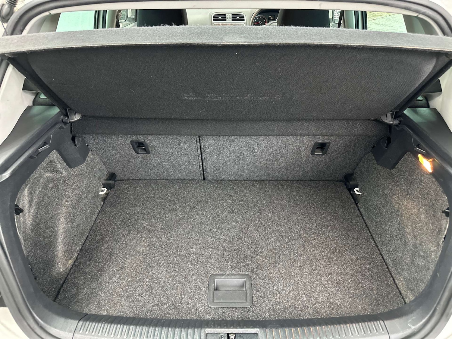 Used Volkswagen Polo 2014 for sale - 76663849: Photo 27