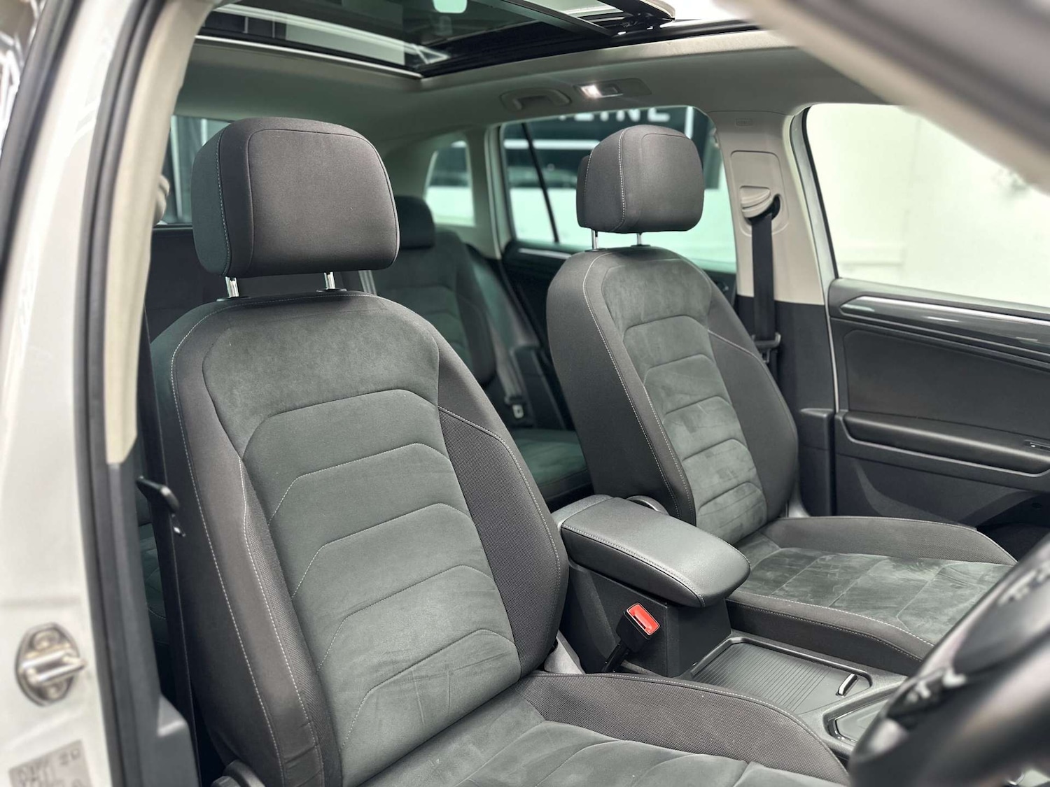 Used Volkswagen Tiguan 2017 for sale - 76957806: Photo 15