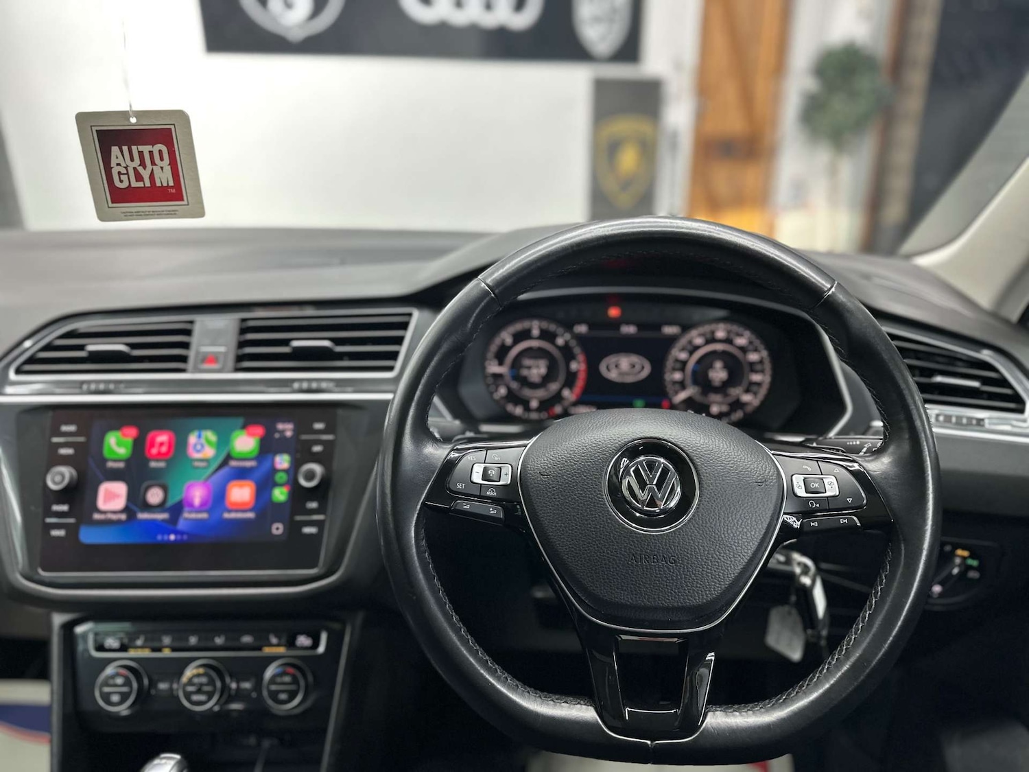 Used Volkswagen Tiguan 2017 for sale - 76957806: Photo 16