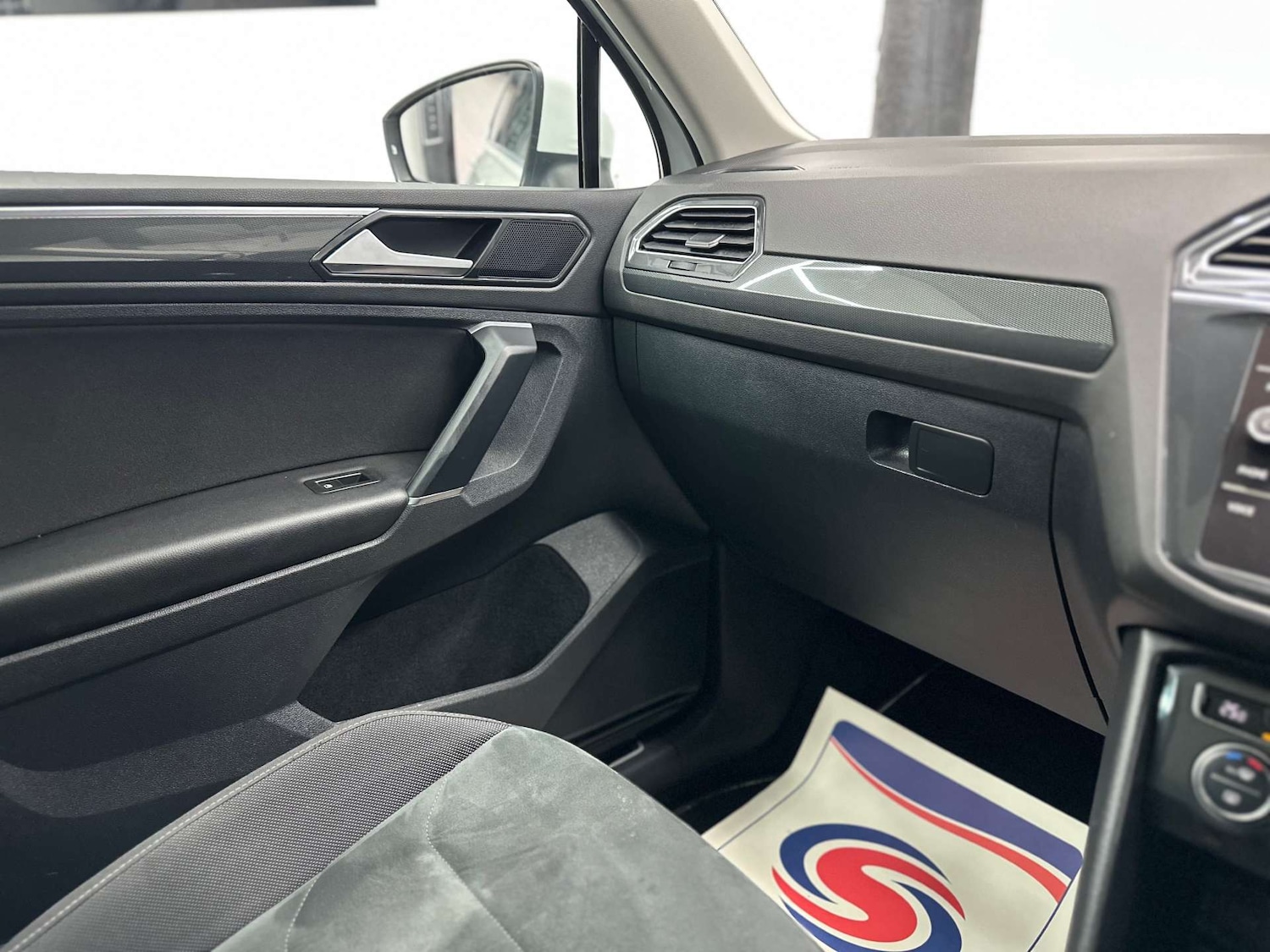 Used Volkswagen Tiguan 2017 for sale - 76957806: Photo 33