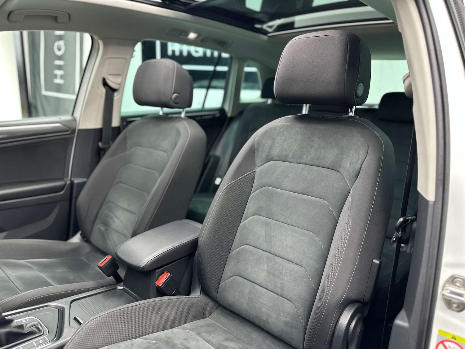 Used Volkswagen Tiguan 2017 for sale - 76957806: Photo 35