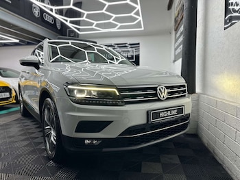 Used Volkswagen Tiguan 2017 for sale - 76957806: Photo