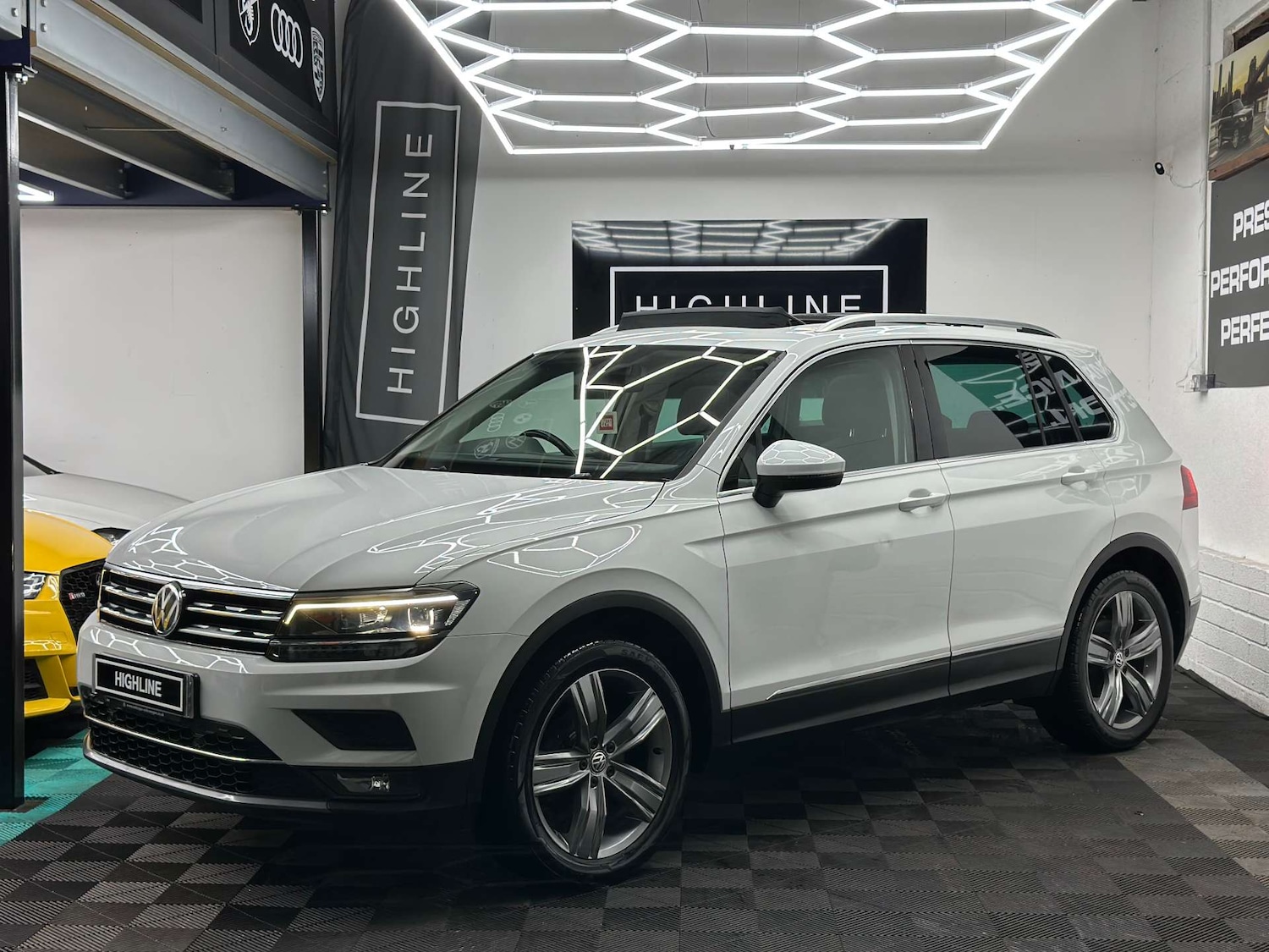 Used Volkswagen Tiguan 2017 for sale - 76957806: Photo 9