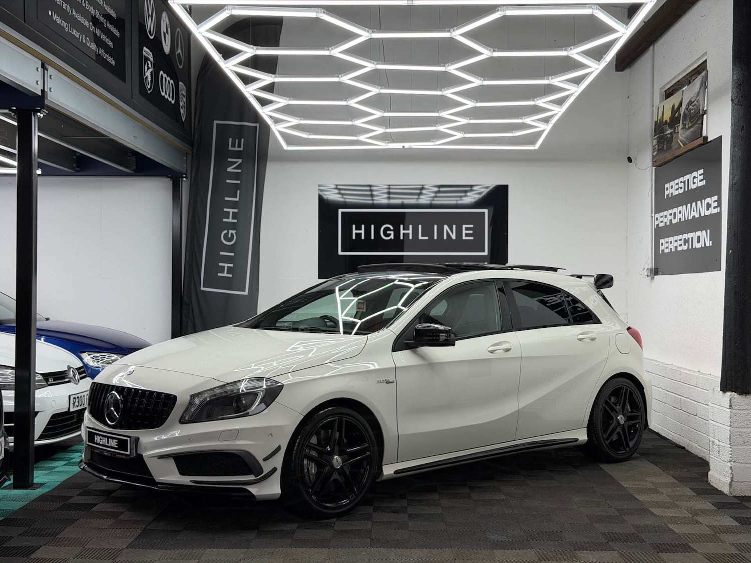 Used Mercedes-Benz A-Class 2015 for sale - 77609439: Photo 10