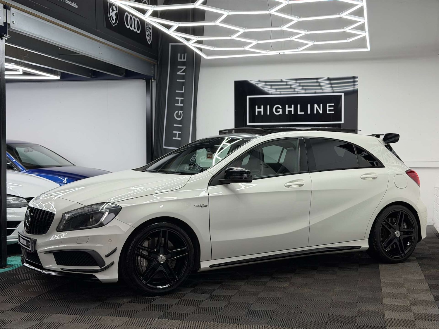 Used Mercedes-Benz A-Class 2015 for sale - 77609439: Photo 11