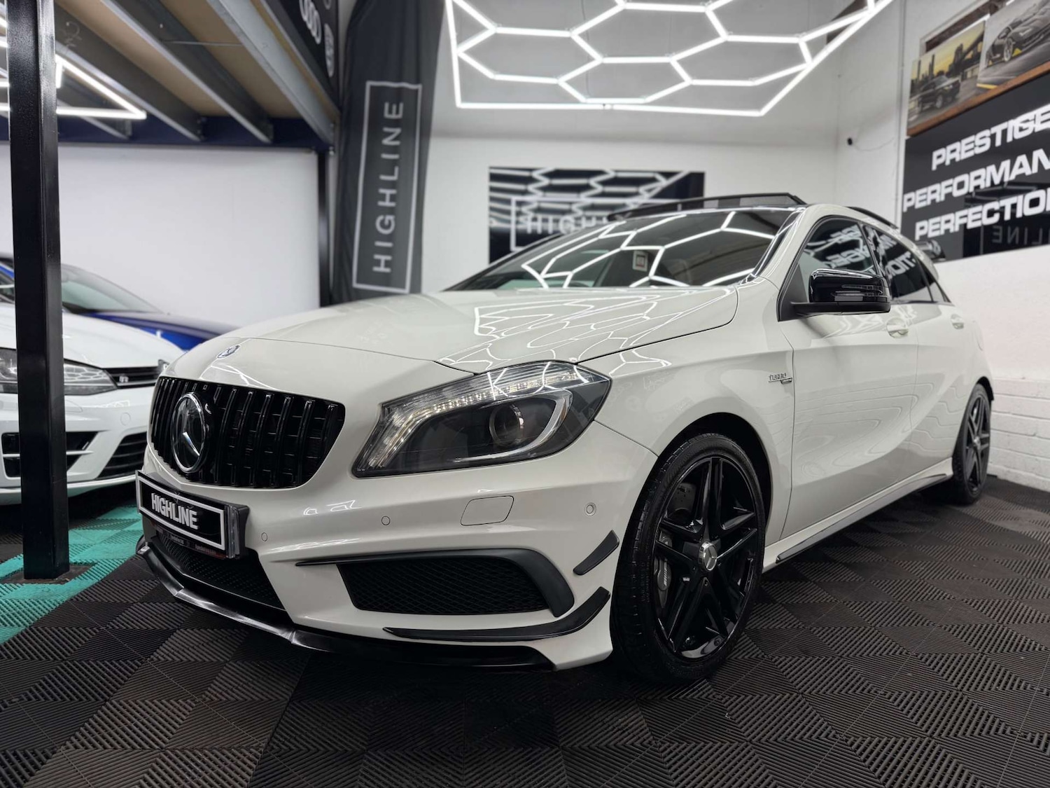 Used Mercedes-Benz A-Class 2015 for sale - 77609439: Photo 13