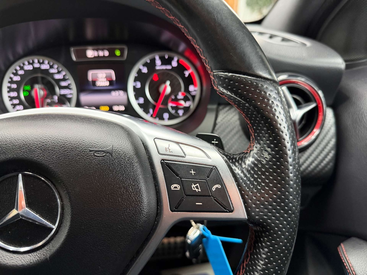 Used Mercedes-Benz A-Class 2015 for sale - 77609439: Photo 21