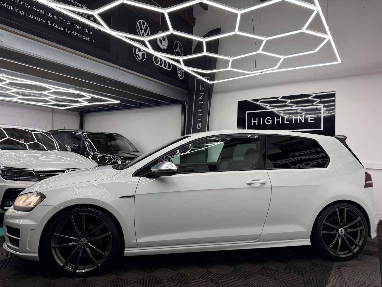 Used Volkswagen Golf 2014 for sale - 77400153: Photo 14