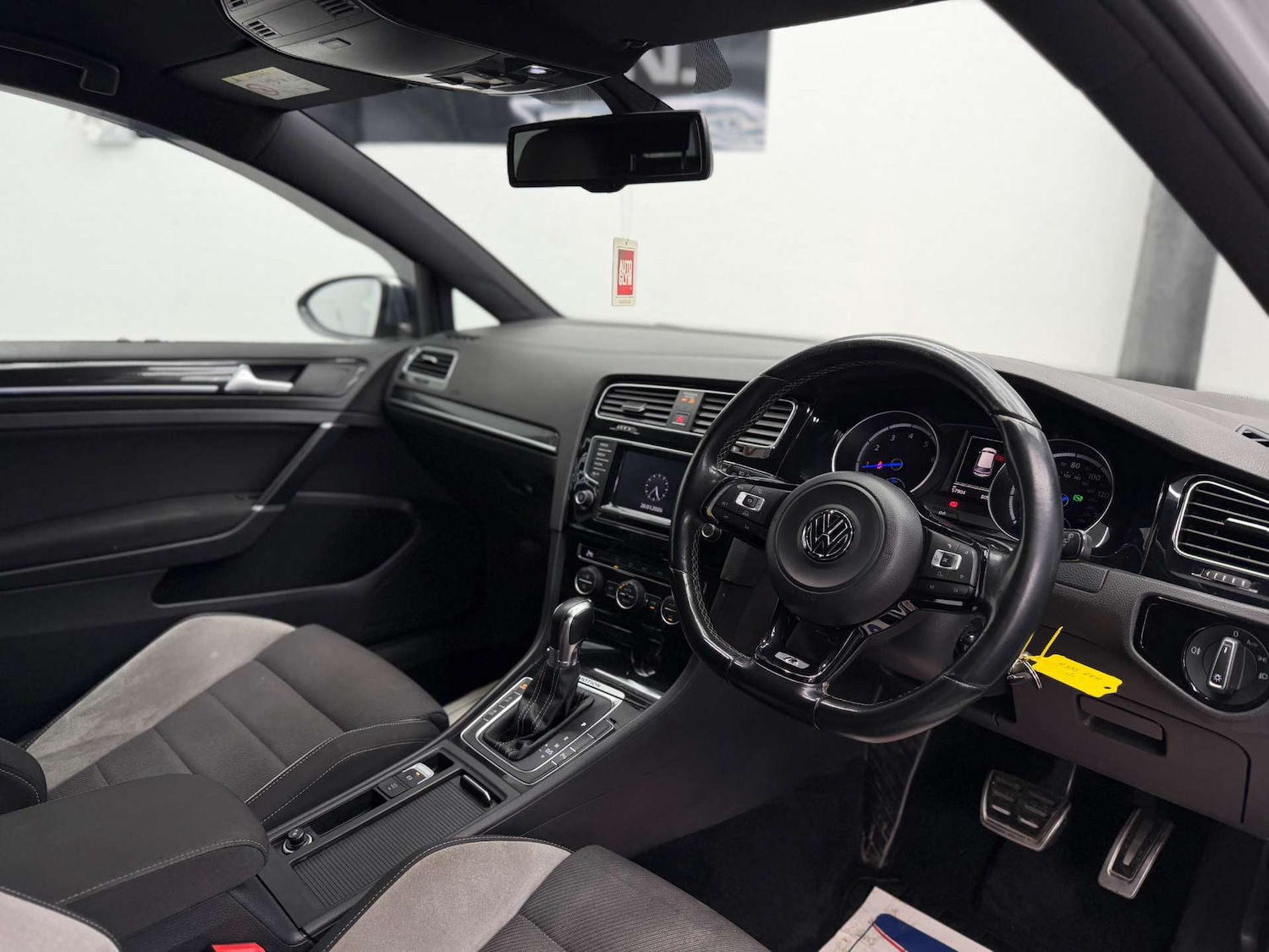 Used Volkswagen Golf 2014 for sale - 77400153: Photo 16