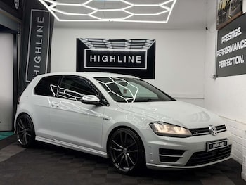 Used Volkswagen Golf 2014 for sale - 77400153: Photo