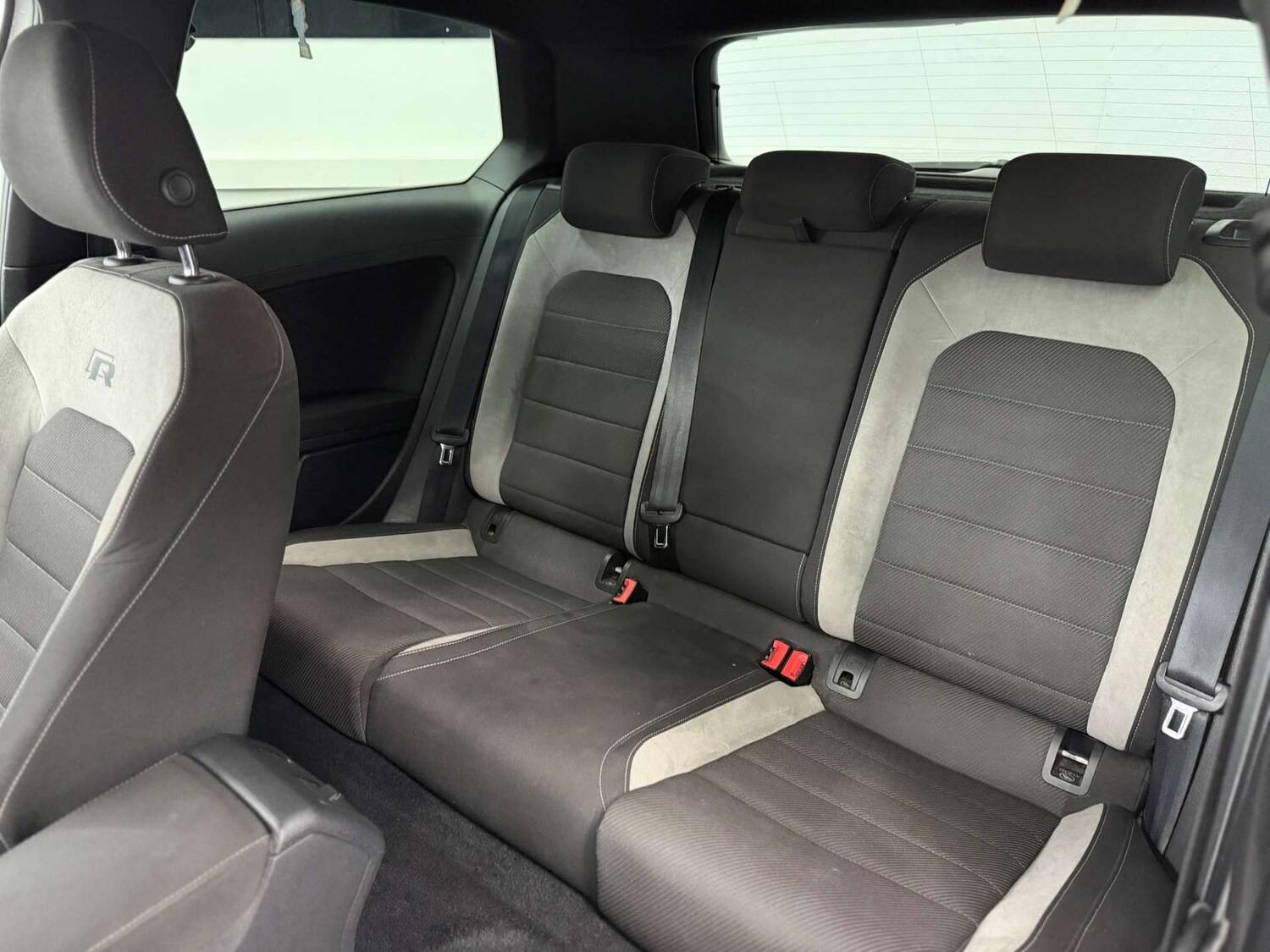 Used Volkswagen Golf 2014 for sale - 77400153: Photo 38