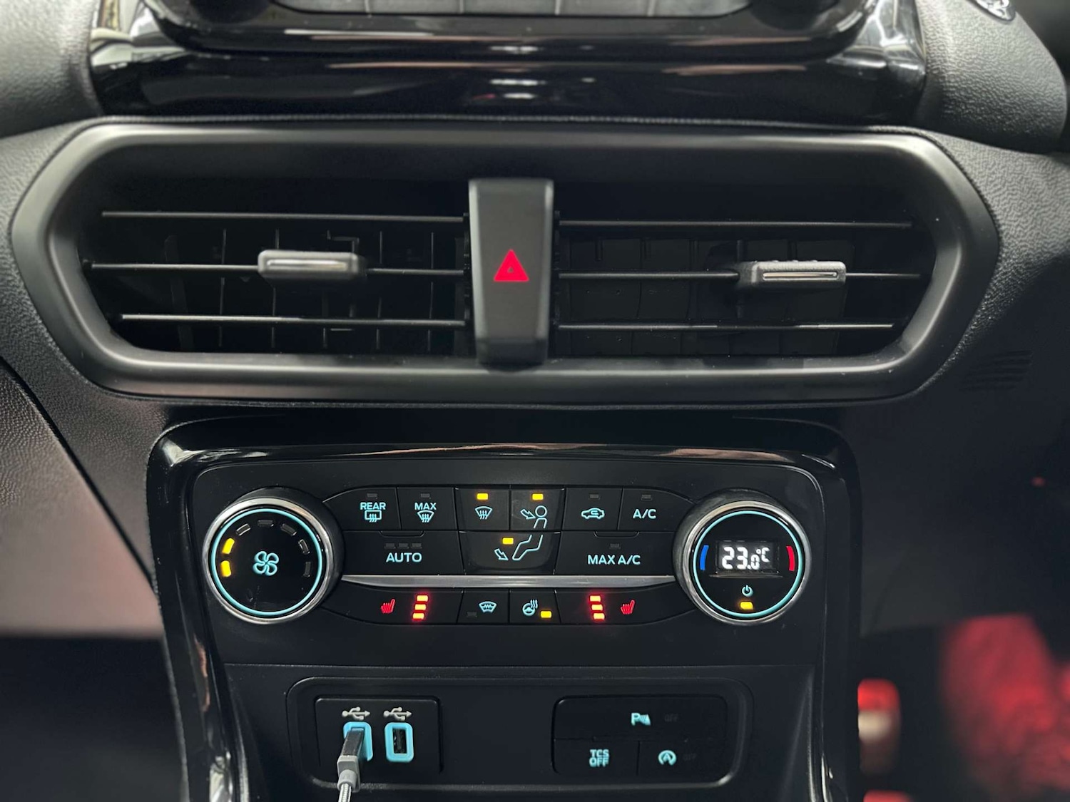 Used Ford Ecosport 2019 for sale - 77022601: Photo 26